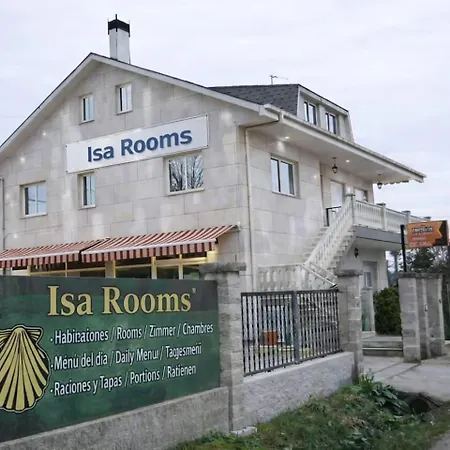 Isa 3* ساريا